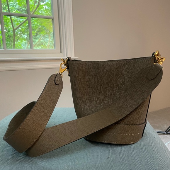 Moynat Handbag!!! - Picture 6 of 6